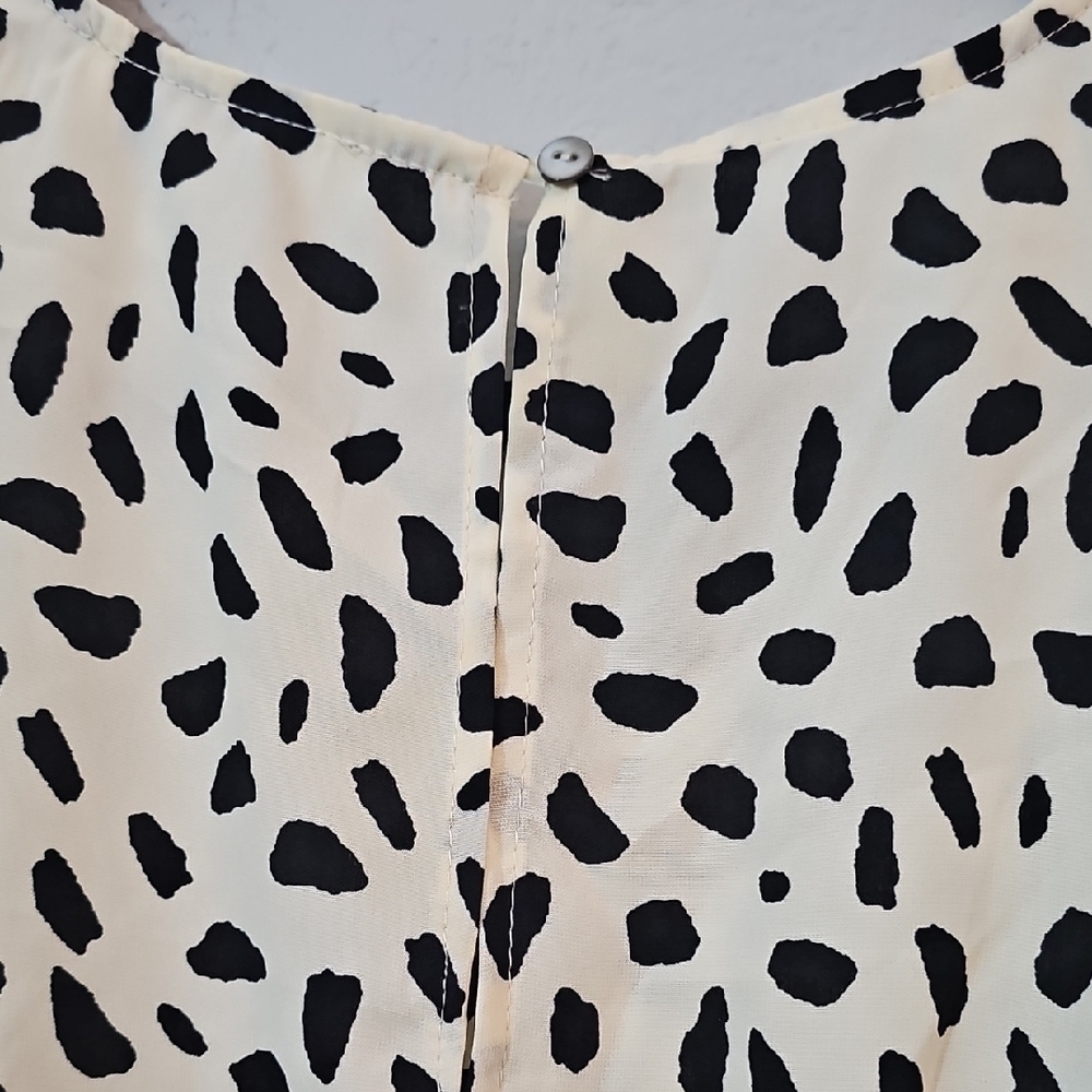 She + Sky Cream and Black Patterned Long Sleeve Blouse, Womens Small - Picture 10 of 10